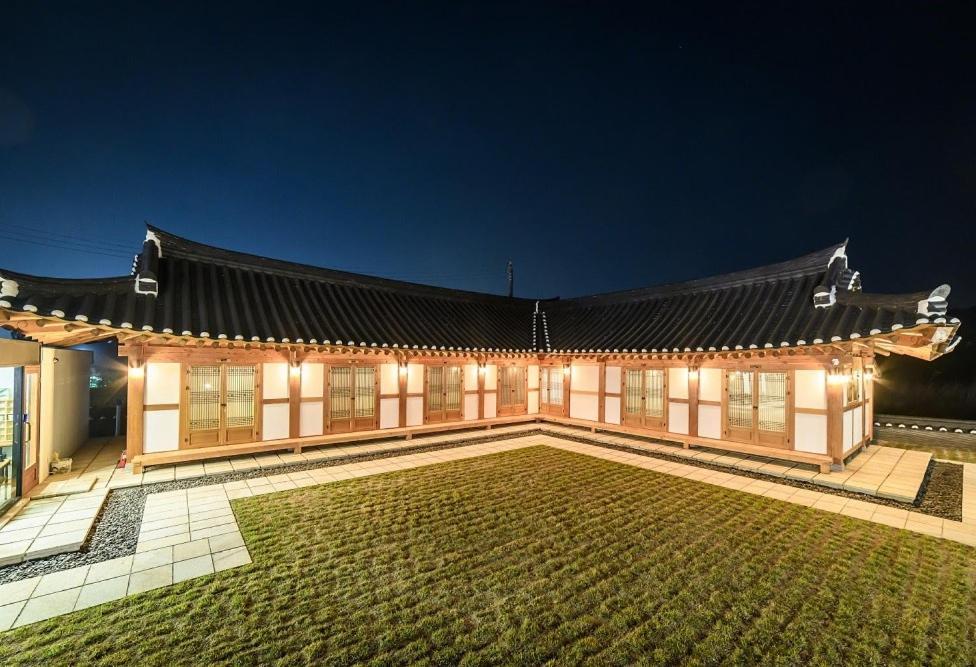 Willa Wonhwaroo Gyeongju Zewnętrze zdjęcie